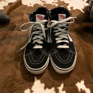 Barely worn high top suede vans sneakers